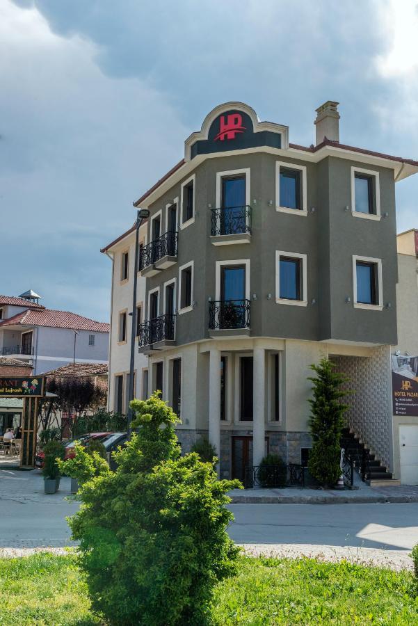 Hotel Pazari & Apartments Korce Exterior photo